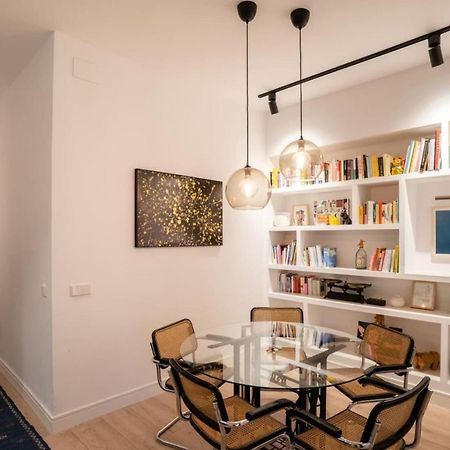 Stylish 2 Bedroom Apartment In The Heart Of Madrid Luaran gambar